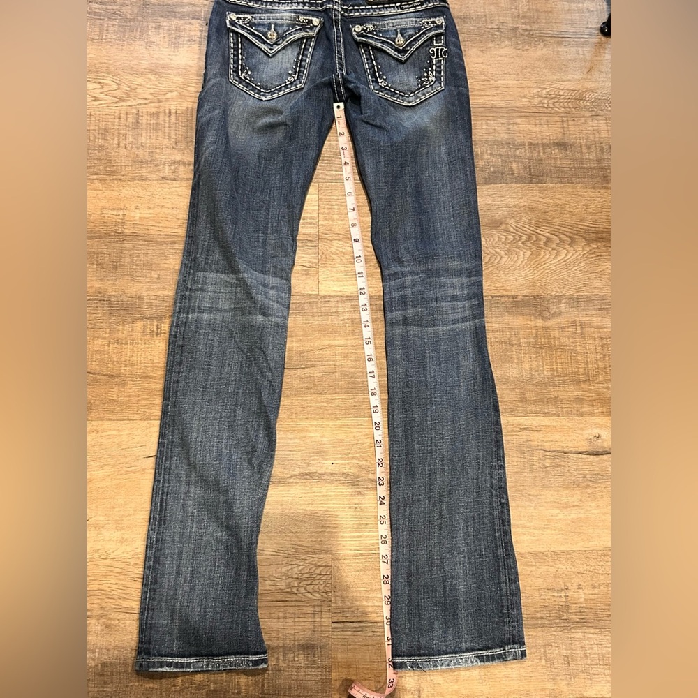 Miss Me Premium Embellished Jeans Size 26 - Picture 11 of 13